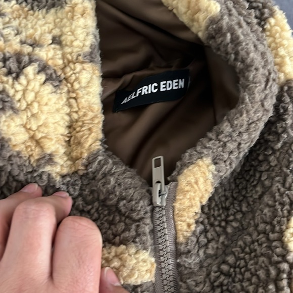 Aelfric Eden Teddy Bear 1/4 Zip Sherpa Fuzzy Hoodie - Picture 3 of 6